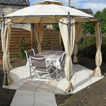 Au Repos Saint-Jean Bed and Breakfast Chinon Exteriör bild