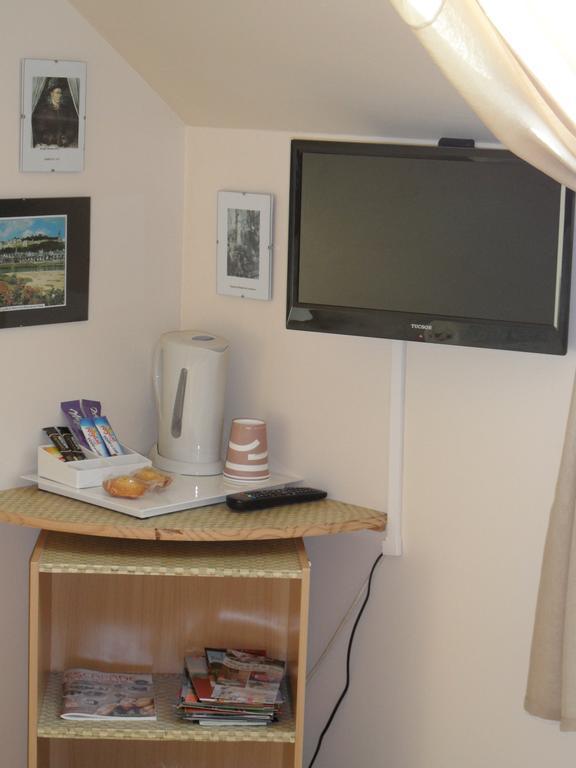 Au Repos Saint-Jean Bed and Breakfast Chinon Exteriör bild