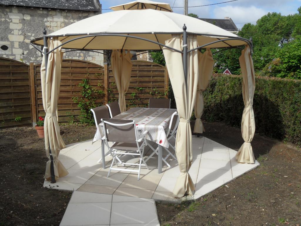 Au Repos Saint-Jean Bed and Breakfast Chinon Exteriör bild